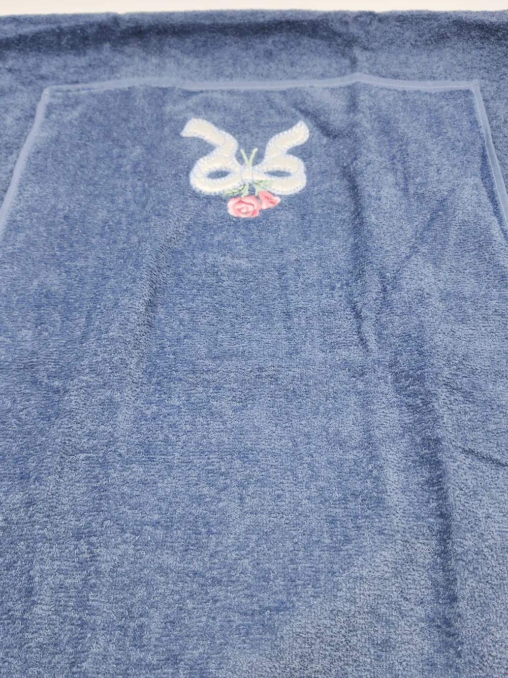 Vintage Canon Light Blue Terry Bath & Hand Towel Roses Ribbon Lace Trim